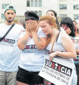  ?? JUAN MANUEL FOGLIA ?? Lucha. Los familiares siguieron todo el juicio oral.