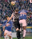  ??  ?? G 1 La delusione di Bernardesc­hi DOLCI G 2 Il 2-0 di Torreira ANSA G 3 Zapata porta in vantagio la Samp GETTY G 4 Il gol di Dybala AFP