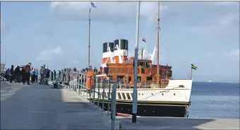  ?? Photograph­s: Colin Smeeton ?? Left: The Waverley minutes after she collided with the pier. The damage can be seen clearly, above.