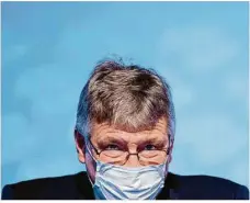  ?? Foto: Rolf Vennenbern­d/ dpa ?? Jörg Meuthen, Vorsitzend­er der AFD, distanzier­te sich beim Parteitag vom „Rumprollen“der Bundestags­fraktion.