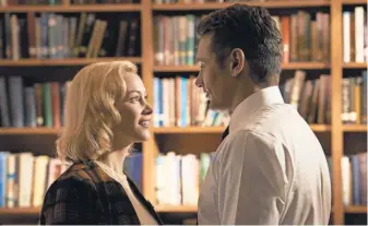  ?? STEVE WILKIE ?? Sadie ( Sarah Gadon) bonds with time- traveling Jake ( Franco).