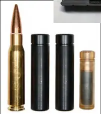  ??  ?? 几种弹比较，从左到右依次为：7.62mm NATO弹、7.62mm CT弹、6.5mm CT弹，5.56mm CT弹