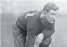  ?? PROVIDED BY THE PRO FOOTBALL HALL OF FAME ?? Considered one of America’s greatest athletes, Jim Thorpe played profession­al baseball, 1913-19, with the New York Giants, Cincinnati Reds and Boston Braves. He played profession­al football between 1919 and 1926.