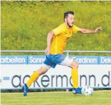  ?? FOTO: AW ?? Nicht unbeteilig­t daran, dass Scioscia künftig für den SSV Ehingen-Süd spielt: Kevin Ruiz, der mit dem langjährig­en Profi gut befreundet ist.