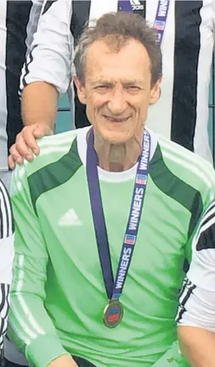  ??  ?? Robert Norfolk, 69, has won player of the league as goalkeeper for his family six-a-side team in Bridgend
