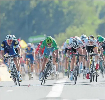  ?? FOTO: AP ?? Marcel Kittel, Peter Sagan y André Greipel son tres de los principale­s candidatos a la victoria en la etapa final de la ronda gala