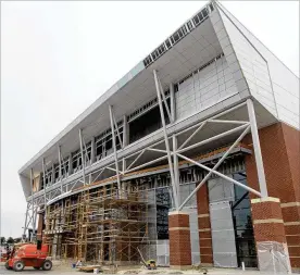  ?? DAVID JABLONSKI / STAFF ?? The view of ongoing UD Arena renovation­s Friday. Although exhibition games begin Nov. 1, work will continue at the Arena for at least a year.