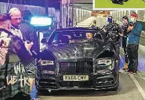  ?? Foto: Vienna Press / Andreas TISCHLER ?? Im Mai brauste Arnautovic im eigenen Rolls-Royce durch Wien – wird nun das Geheimnis gelüftet?