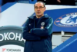  ??  ?? La panchina dei Blues Maurizio Sarri a bordo campo