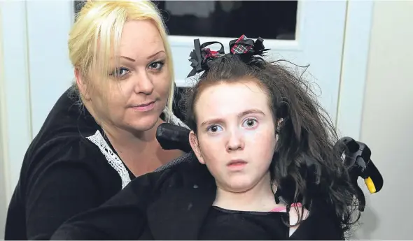  ??  ?? Sixteen-year-old Morgan Doyle and her mum Michelle Dunnill pictured at home.
