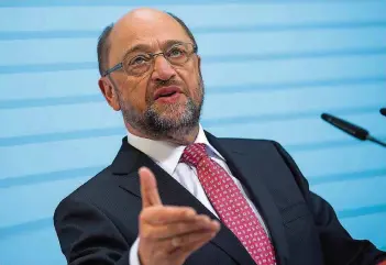  ?? FOTO: VON JUTRCZENKA/DPA ?? Die Union nimmt Martin Schulz scharf ins Visier.