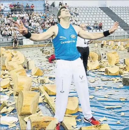  ?? FOTO: UNCITI ?? Aitzol Atutxa se proclamó campeón de Euskadi de aizkolaris