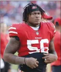  ??  ?? The San Francisco 49ers linebacker Reuben Foster on the field for a game against the Dallas Cowboys on Oct. 22, 2017, in Santa Clara.