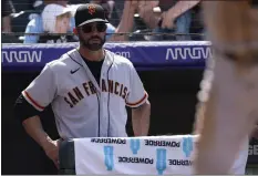  ?? DAVID ZALUBOWSKI — THE ASSOCIATED PRESS ?? San Francisco Giants manager Gabe Kapler (19) in the eighth inning of a baseball game Wednesday in Denver.