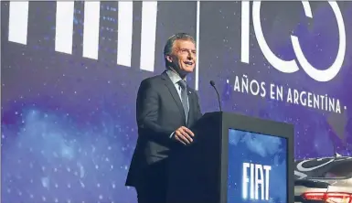  ?? CEDOC PERFIL ?? DERRUMBE. Macri, esta semana, en el aniversari­o de Fiat. El complejo automotor arrastra al resto.