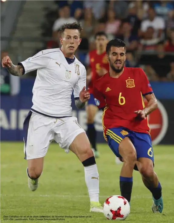  ?? Foto: Czarek Sokolowski/Polfoto ?? Dani Ceballos var en af de store oplevelser, da Spanien tirsdag slog Italien ud af U/21-EM i semifinale­n.