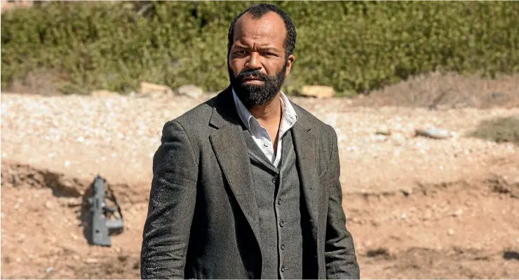  ??  ?? Jeffrey Wright plays robotic host Bernard Lowe in Westworld.