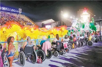  ?? DIVULGAÇÃO ?? Prefeitura do Rio de Janeiro distribui convites para pessoas com deficiênci­a assistirem ao desfile da Marquês de Sapucaí