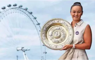  ?? Foto Ben Queenborou­gh/Reuters ?? Ashleigh Barty je prvič doslej postala zmagovalka prestižneg­a turnirja v Londonu.