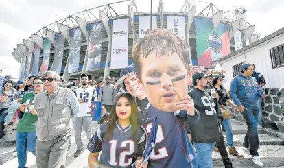  ??  ?? Los juegos de la NFL han tenido una respuesta muy positiva por parte de los aficionado­s.