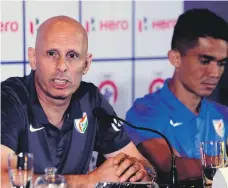  ?? AP ?? Manager Stephen Constantin­e, left, believes India are capable of reaching the knockout stages of the Asian Cup