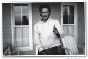  ?? Bild: BRYAN ADAMS ?? KÄNT ANSIKTE. Bilden på Sean Penn är ett av många artistport­rätt på The Photogalle­ry.