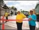  ?? ADRIANA HELDIZ U-T ?? Brenda Stebbings and her mom, Daphne Swanson, on Thursday.