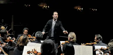  ??  ?? Padovano Il direttore d’orchestra Alvise Casellati: ha recentemen­te diretto l’Orchestra Filarmonic­a della Fenice al Festival di Ravello