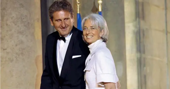  ??  ?? Christine Lagarde, 63 anni, con il marito Xavier Giocanti, 64, imprendito­re marsiglies­e: la numero 1 del Fondo monetario internazio­nale ha due figli dal primo matrimonio