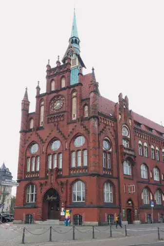  ?? ?? Auch der Chefposten im Rathaus von Lichtenber­g könnte demnächst an die CDU gehen.