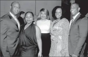  ??  ?? Quardrick and Kimberly Brumfield and Yolande Hart, all of Jacksonvil­le, with Nicole and Patrick Hart