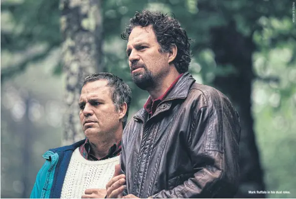  ?? STORY: TATAT BUNNAG ?? Life talks remotely with actor Mark Ruffalo and director Derek Cianfrance from HBO’s new six-part series I Know This Much Is True
Mark Ruffalo in his dual roles.