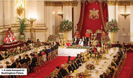  ?? ?? A state banquet at Buckingham Palace