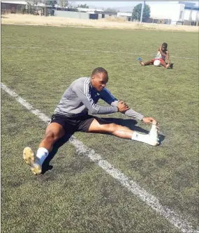  ?? Photos: Festus Hamalwa ?? Mentoring…Ryan Nyambe taking the youngsters through the ropes on some basic training techniques.