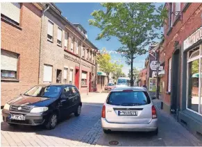  ?? ARCHIVFOTO: MARC SCHÜTZ ?? In Neersen gibt es mehrere Stellen, an denen der Verkehr ins Stocken gerät. Auch darum möchte sich „Für Willich“kümmern.