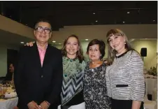  ??  ?? Juan Luis Nájera, Blanca Anzaldua, Angélica de Nájera y Lucía Anzaldua.