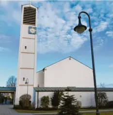  ?? Foto: Rosmarie Gumpp ?? Eine neue Fassade erhielt die Pfarrkirch­e in Nordendorf.