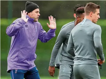  ?? — Reuters ?? Winning mentality: Tottenham Hotspur manager Mauricio Pochettino (left) is not surprised by his position being called into question after a few poor games.