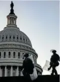  ?? Foto: Efe ?? Soldados en el Capitolio.