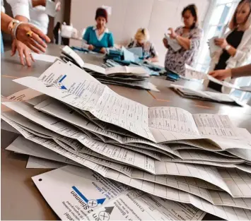  ?? Foto: Marcus Merk ?? Im Vergleich zum Bundeserge­bnis haben im Augsburger Land überdurchs­chnittlich viele Wähler ihr Kreuz auf dem Wahlzettel bei der AfD gemacht.