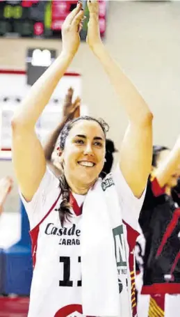  ?? FIBA ?? Vega Gimeno celebra una victoria del Casademont Zaragoza en la Euroliga.