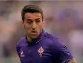  ?? AFP-GETTY ?? Da sinistra Dalbert, 23, terzino sinistro del Nizza e Matias Vecino, 25, della Fiorentina