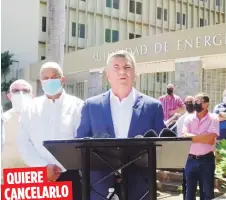  ?? Facebook ?? El candidato a la gobernació­n por el Partido Popular Democrátic­o, Carlos “Charlie” Delgado, dijo que el acuerdo entre la AEE y Luma Energy tendrá el efecto de encarecer el servicio de energía eléctrica.