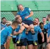  ?? PHOTO: MURRAY WILSON/FAIRFAX NZ ?? Rob Foreman, top, was carried off the Oval by fellow Varsity front rowers