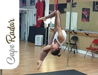  ??  ?? Along with pole fitness, aerial silks and lyra classes (left) are among the hottest workout trends in Southwest Florida.