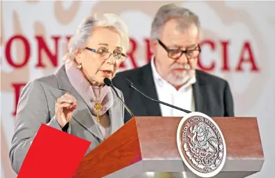  ?? /DANIEL GALEANA ?? Olga Sánchez Cordero explicó que por el momento sólo revisan los procesos federales