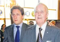  ?? MARK BLINCH/REUTERS/FILE ?? Former prime minister Brian Mulroney and his son Mark Mulroney, who would have been a serious contender for the Conservati­ve leadership had he decided to run, John Ivison writes.