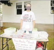  ?? LYNN KUTTER ENTERPRISE-LEADER ?? Melody Key, a retired Farmington teacher, is making and selling masks to help homebound Hondurans during the covid-19 pandemic.