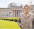  ?? FOTO: DPA ?? Ist angesichts der Unbesiegba­rkeit der Kanzlerin seit Jahren wieder Privatier: Hape Kerkeling alias Horst Schlämmer.