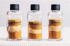  ?? SCOTT SUCHMAN/FOR THE WASHINGTON POST ?? This homemade pumpkin spice recipe is easily customizab­le.